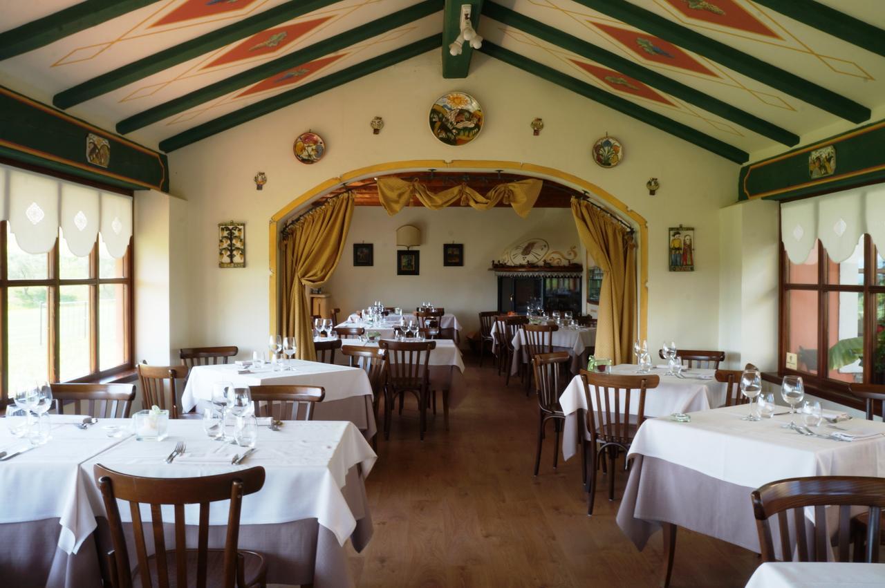 Pensjonat Casale In Collina Capriva del Friuli Zewnętrze zdjęcie